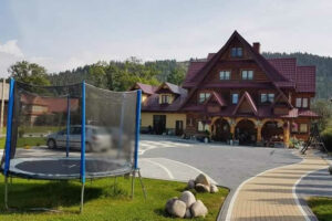 FAJNE POKOJE POD KOŃSKĄ GRZYWĄ BIAŁKA TATRZAŃSKA