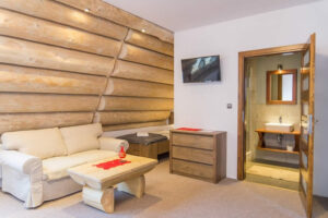 POKOJE KAROLINA PORONIN