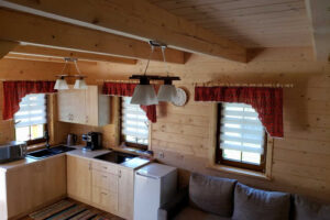 DOMKI I POKOJE U TADKA BASENY CHOCHOŁÓW WITÓW