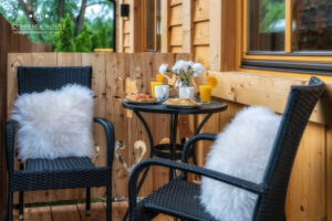 DOMEK & APARTAMENTY CYRHLICA HOUSE