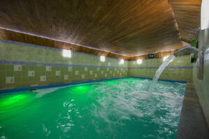 FAJNE POKOJE JĘDROL Z BASENAMI W GÓRACH