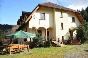 POKOJE NAD WODOSPADEM BESKID ŻYWIECKI