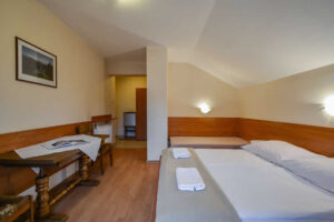 POKOJE SZAROTKA SZCZAWNICA PIENINY