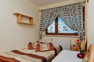 POKOJE U HELIOSA W GÓRACH BASEN TATRY