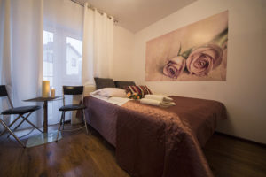 KOMPLEKS WYPOCZYNKOWY OSADA NAD SŁOTWINKĄ KRYNICA ZDRÓJ