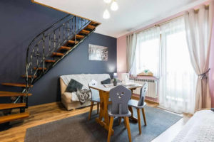 APARTAMENTY I POKOJE CETYNKA NA SZYCIE GUBAŁÓWKI