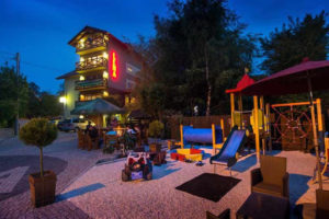 APARTAMENTY & POKOJE ELENA SZKLARSKA PORĘBA