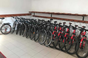 POKOJE KONRADÓWKA & KAROLINA CZORSZTYN Z WIDOKIEM NA GÓRY