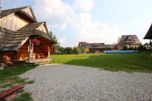 GÓRSKI OŚRODEK SZKOLENIOWO-WCZASOWY W TATRACH