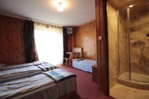 GÓRSKI OŚRODEK SZKOLENIOWO-WCZASOWY W TATRACH